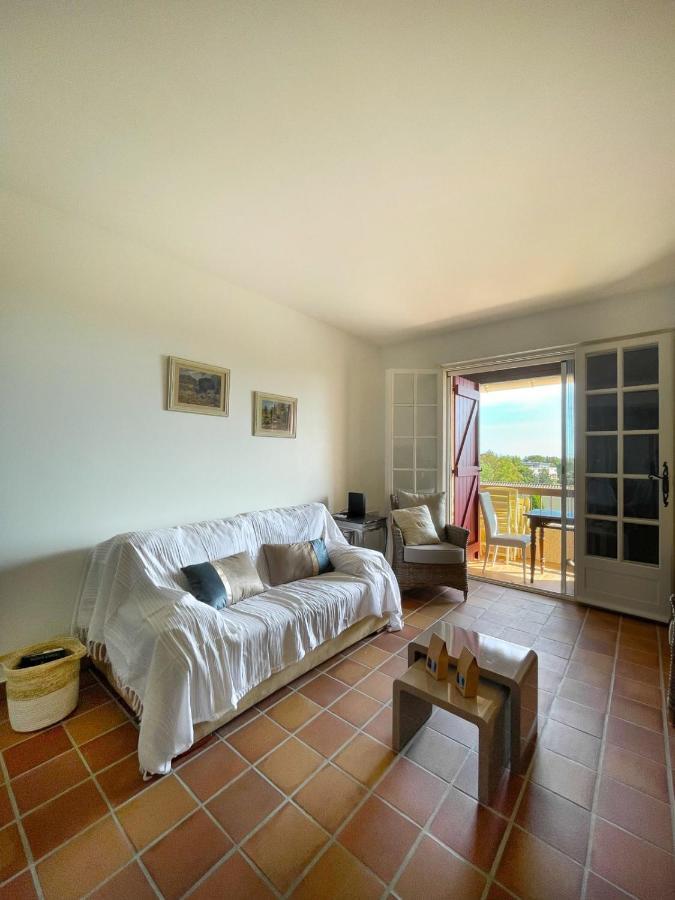 Superb Apartment With Balcony Near The Beach Saint-Raphael  Luaran gambar